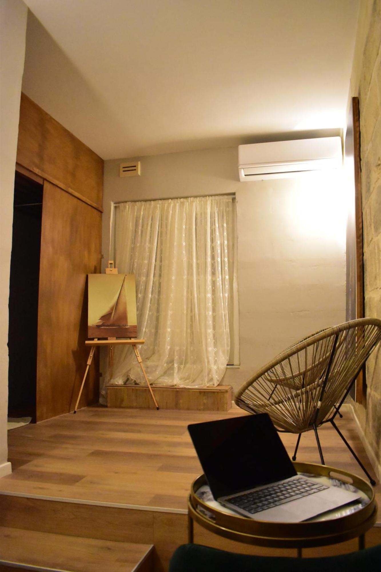 Grand Arcanum Apartment 2 - Comfortable And Elegant 센글리아 외부 사진