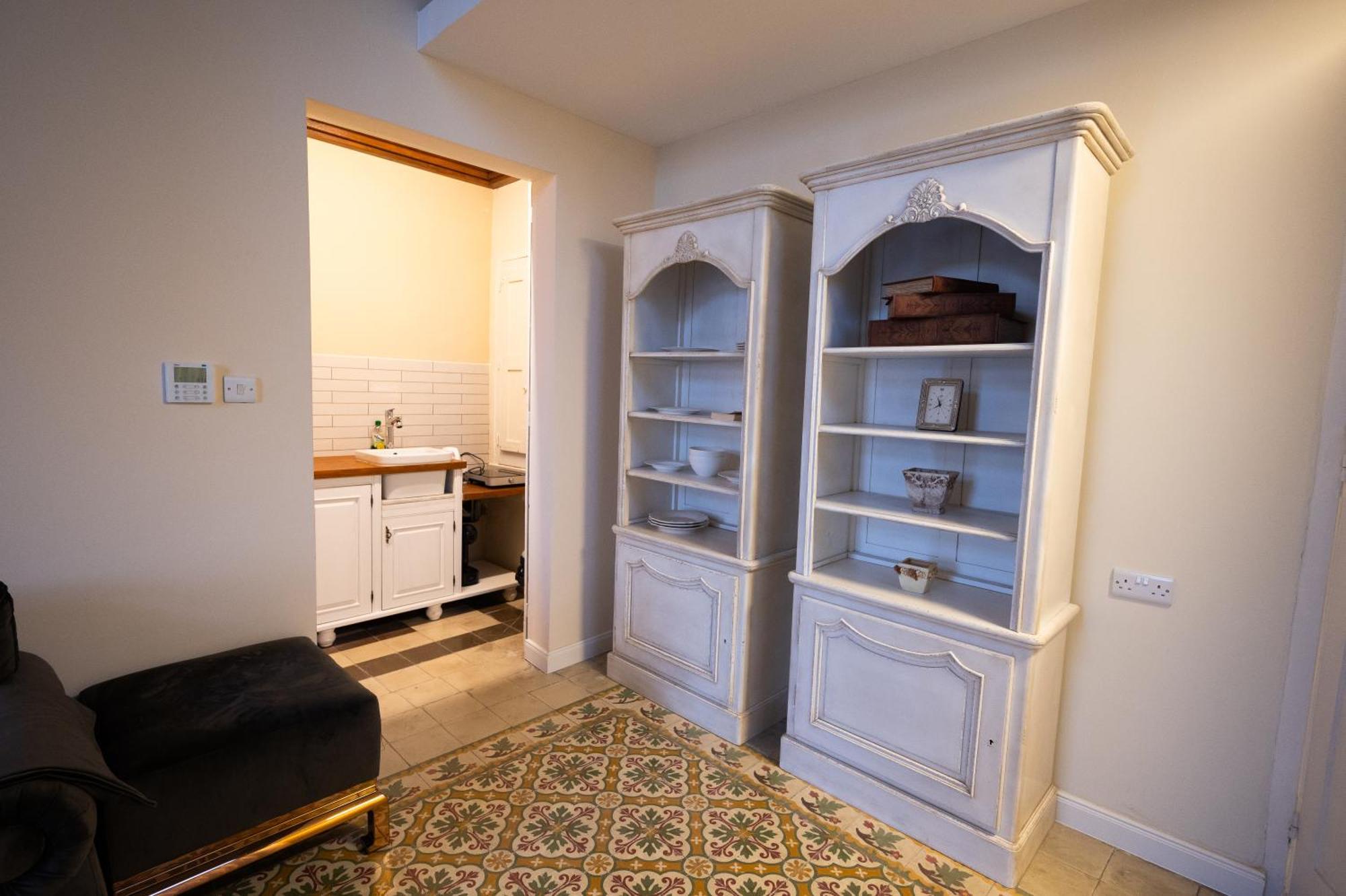 Grand Arcanum Apartment 2 - Comfortable And Elegant 센글리아 외부 사진